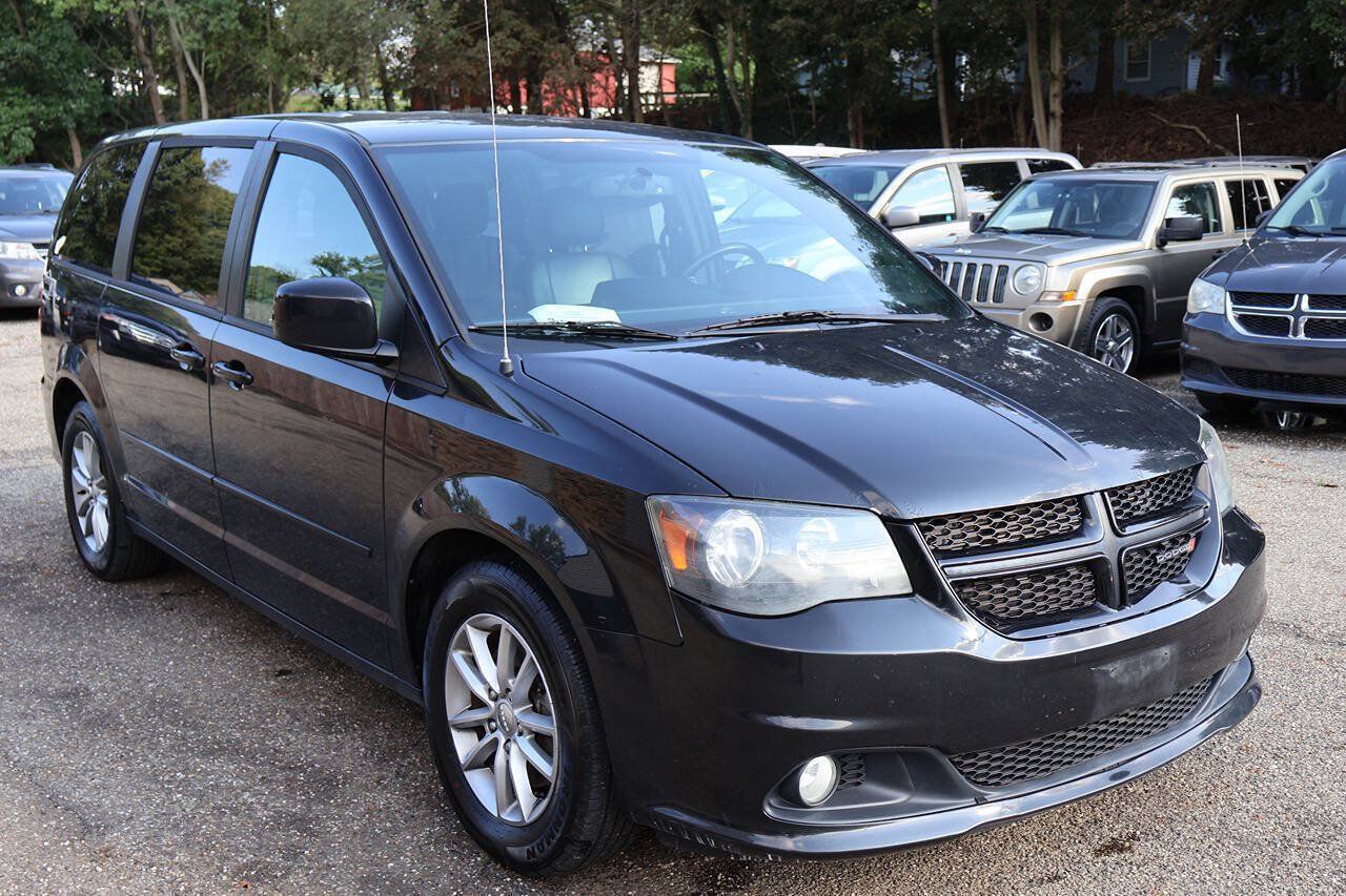 Used 2014 Dodge Grand Caravan R/T w/ Driver Convenience Group FWD image 1