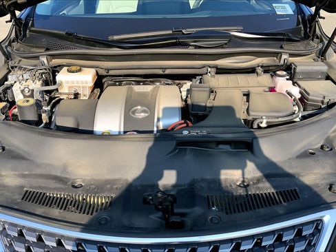 Used 2022 Lexus RX 450h AWD w/ Premium Package image 32
