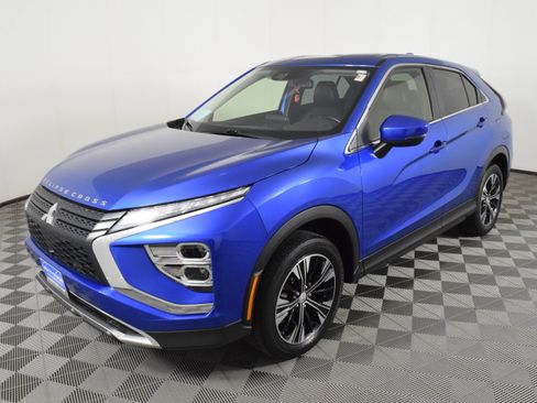 Used 2022 Mitsubishi Eclipse Cross SE image 9