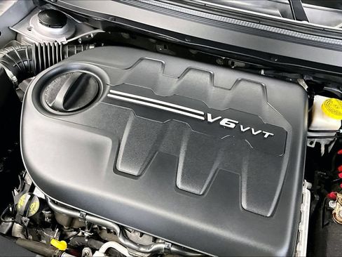 Used 2020 Jeep Cherokee Limited AWD/4WD image 31