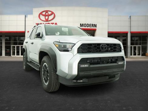 New 2025 Toyota 4Runner TRD Off-Road Premium image 31