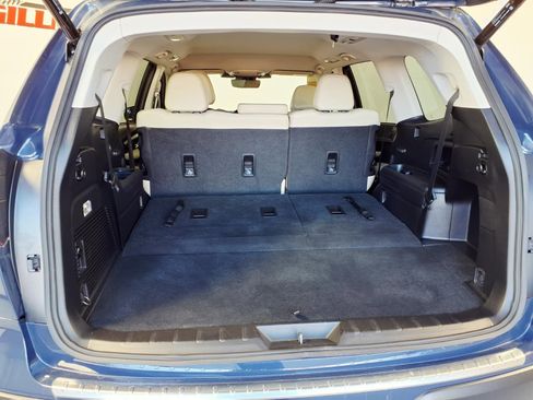 Certified 2023 Subaru Ascent Limited image 7