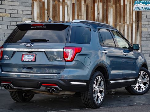 Used 2019 Ford Explorer Platinum image 7