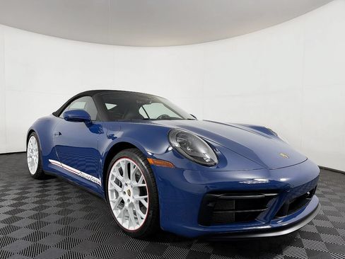Used 2023 Porsche 911 Cabriolet image 7