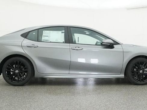 New 2026 Toyota Camry SE FWD image 27