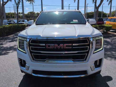 Used 2023 GMC Yukon XL SLT w/ SLT Luxury Package AWD/4WD image 8