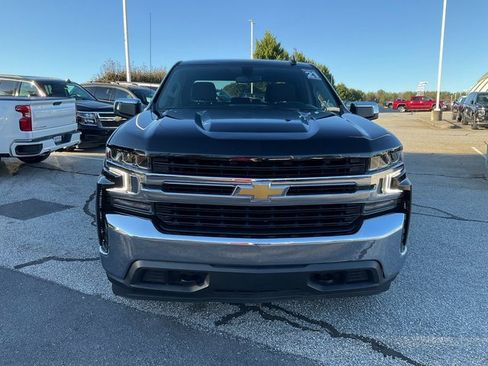 Used 2021 Chevrolet Silverado 1500 LT image 2
