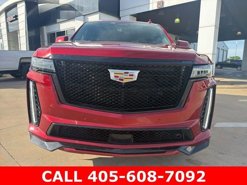 Used 2024 Cadillac Escalade V w/ Heavy-Duty Trailer Package AWD/4WD image 7