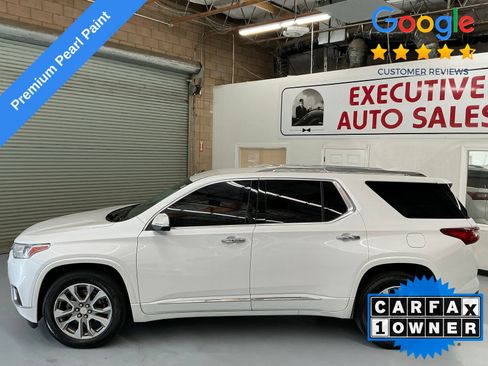 Used 2021 Chevrolet Traverse Premier FWD image 8