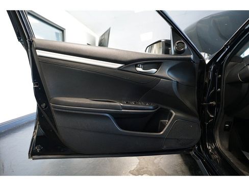 Used 2020 Honda Civic EX image 16