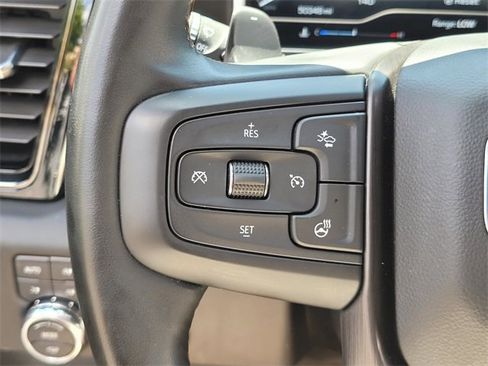 Used 2024 GMC Sierra 1500 AT4 w/ Technology Package image 29