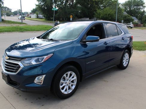 Used 2019 Chevrolet Equinox LT AWD/4WD image 4