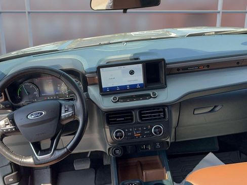 Used 2022 Ford Maverick Lariat w/ Lariat Luxury Package FWD image 18