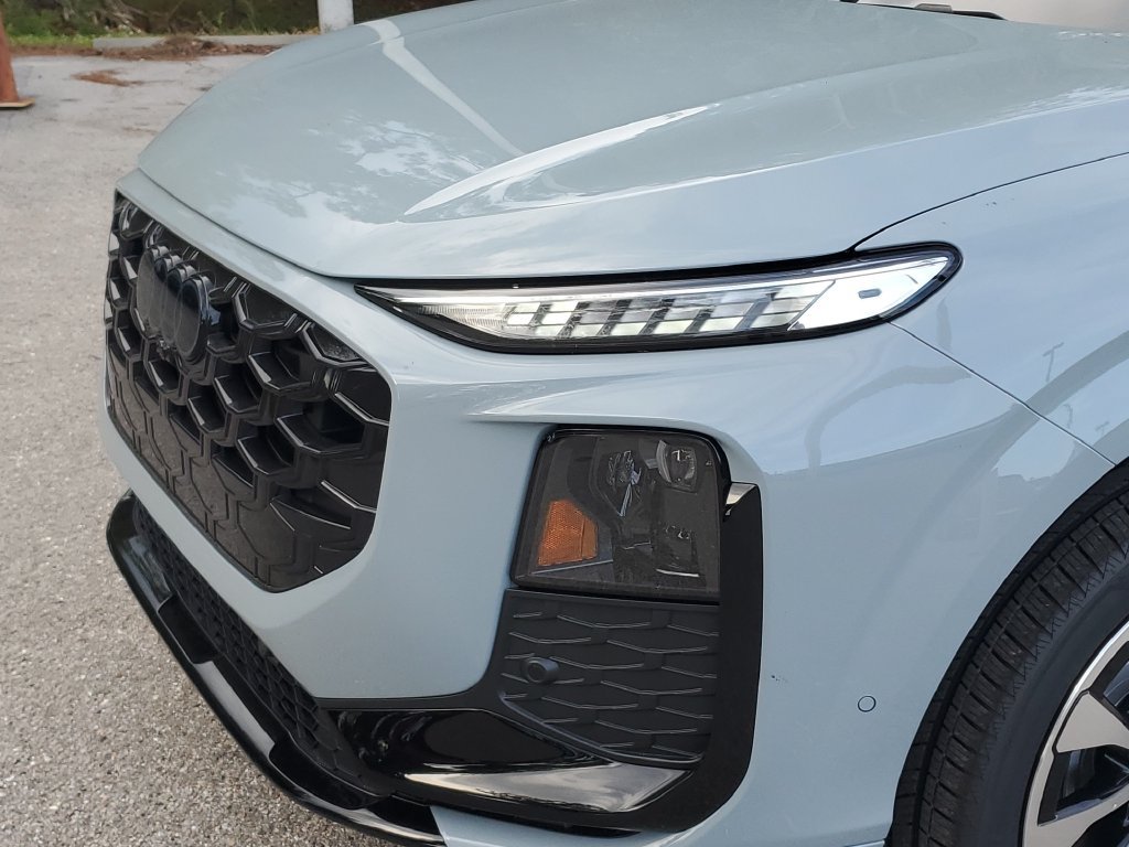 New 2026 Audi Q3 quattro 2.0T AWD/4WD image 12