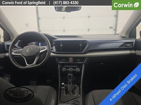 Used 2024 Volkswagen Taos SE FWD image 13