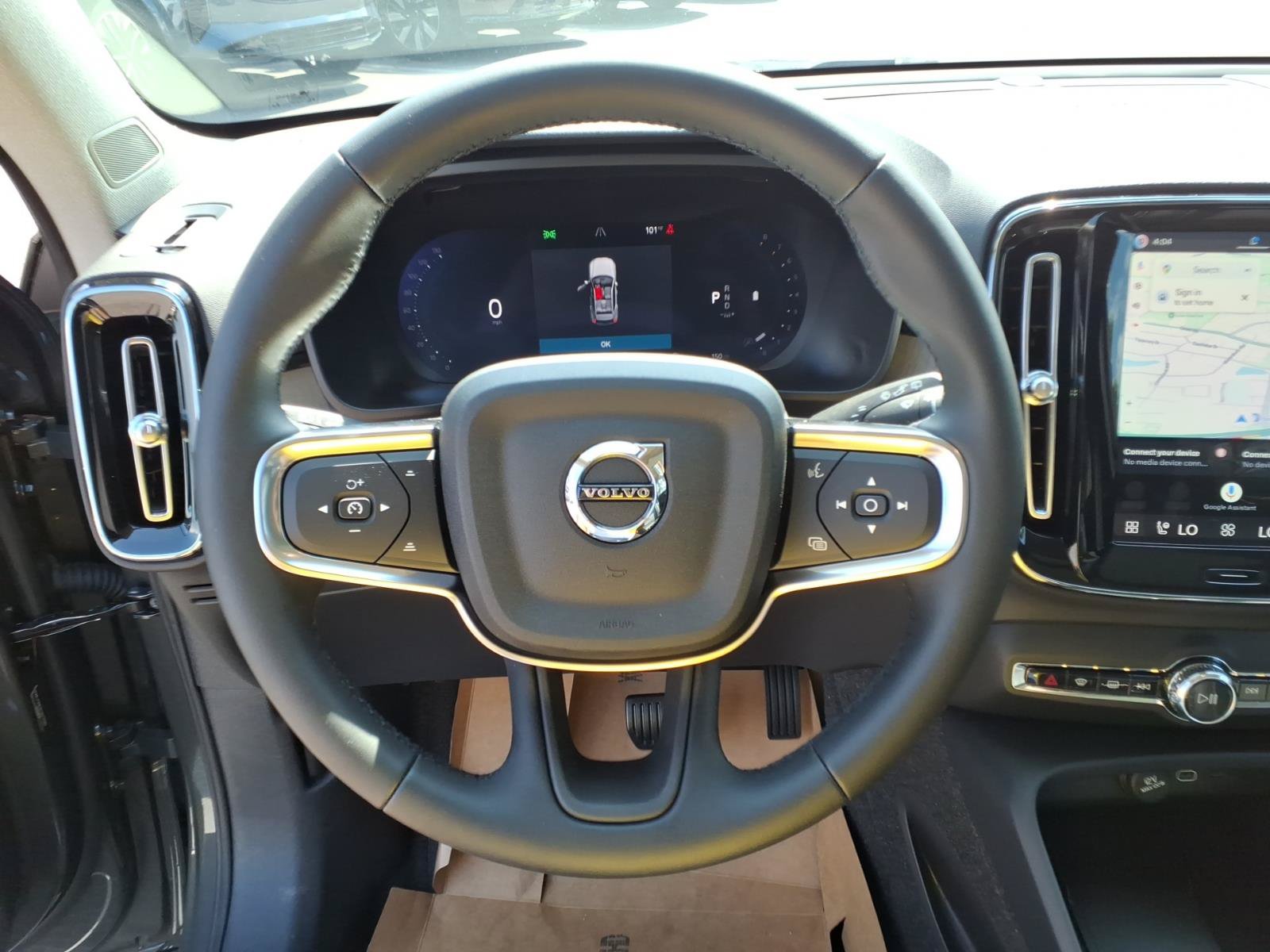 New 2026 Volvo XC40 B5 Plus w/ Climate Package AWD/4WD image 22
