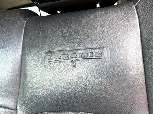 Used 2016 RAM 2500 Laramie w/ Protection Group image 19