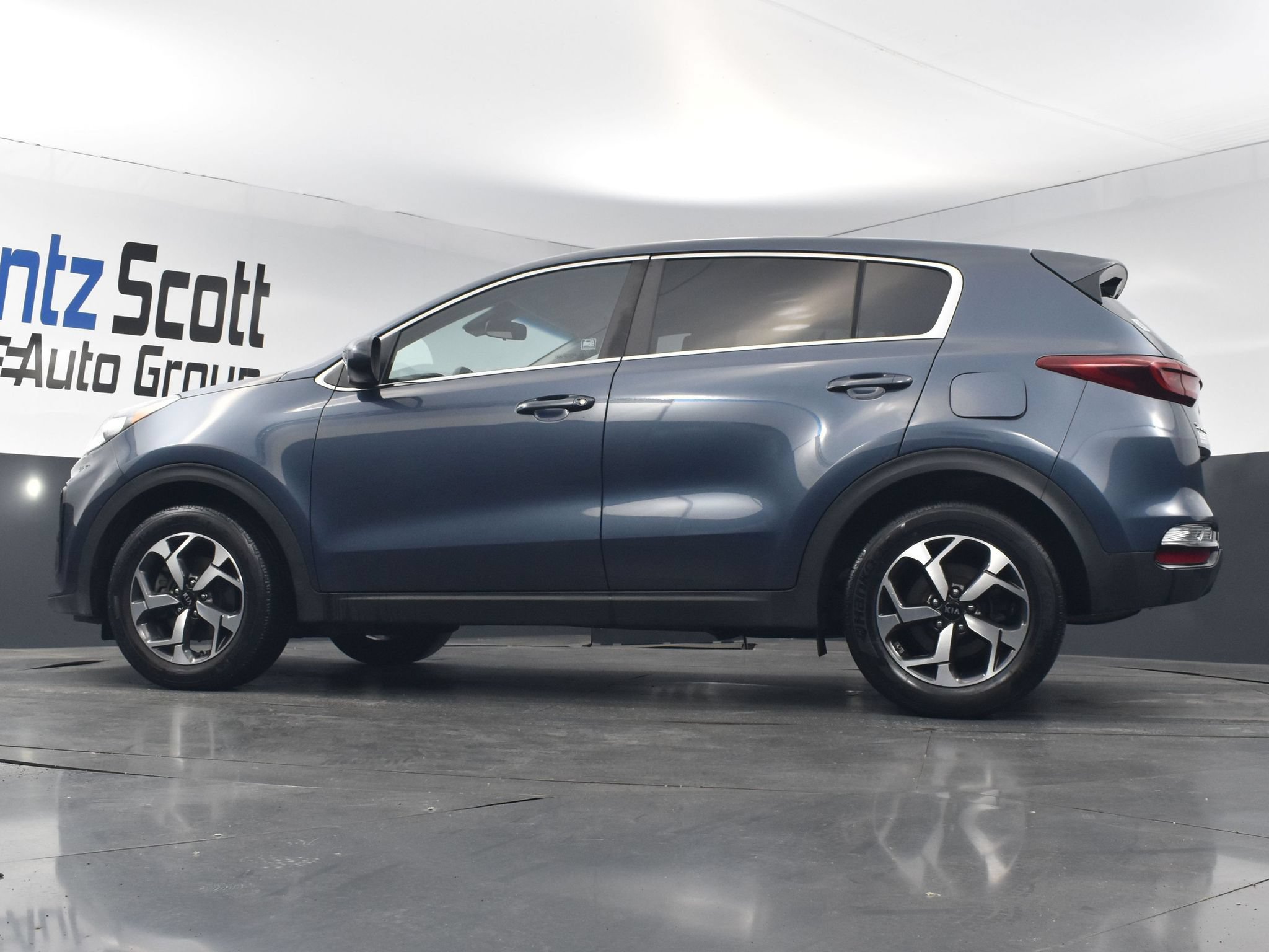 Used 2020 Kia Sportage LX FWD image 19