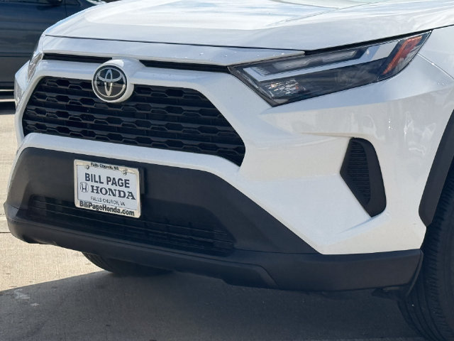 Used 2024 Toyota RAV4 XLE w/ Convenience Package AWD/4WD image 3