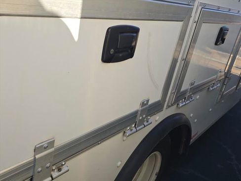 Used 2023 Ford E-350 and Econoline 350 Super Duty w/ Power Windows & Locks Group image 14