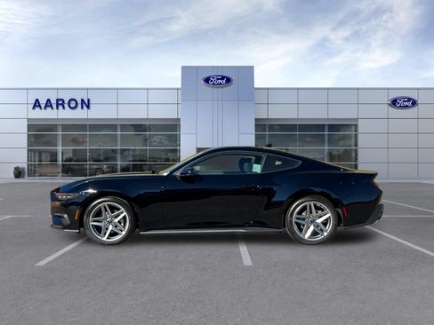 New 2026 Ford Mustang Coupe RWD image 3