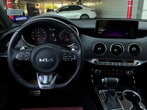 Used 2023 Kia Stinger GT-Line w/ Sun & Sound Package RWD image 15