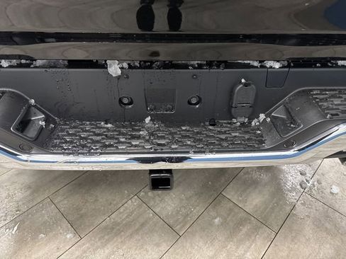 New 2026 RAM 1500 4x4 Crew Cab image 33