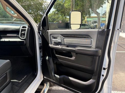 Used 2019 RAM 3500 Big Horn w/ Max Tow Package AWD/4WD image 54
