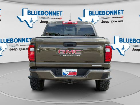Used 2025 GMC Canyon Elevation AWD/4WD image 6