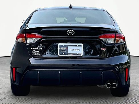 Certified 2025 Toyota Corolla SE FWD image 5