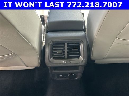 Certified 2021 Volkswagen Tiguan SEL image 33