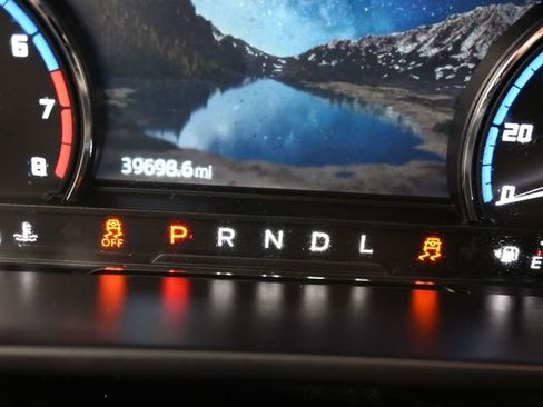 Used 2023 Ford Bronco Sport Outer Banks w/ Tech Package image 18