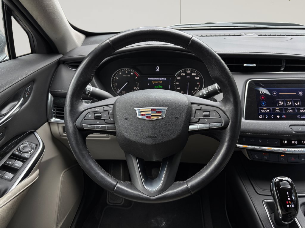 Certified 2023 Cadillac XT4 Premium Luxury FWD image 13