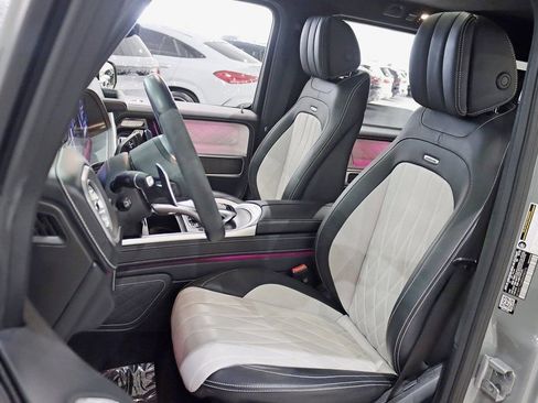 Used 2024 Mercedes-Benz G 63 AMG 4MATIC image 34