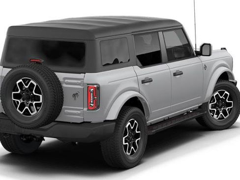 New 2026 Ford Bronco Outer Banks image 28