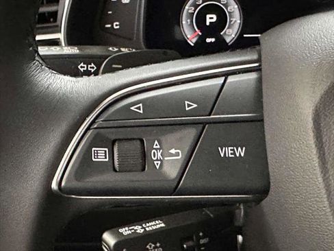 Used 2022 Audi Q8 Premium Plus w/ Premium Plus Package AWD/4WD image 24