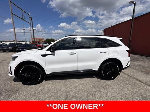 Used 2023 Kia Sorento SX AWD/4WD image 2