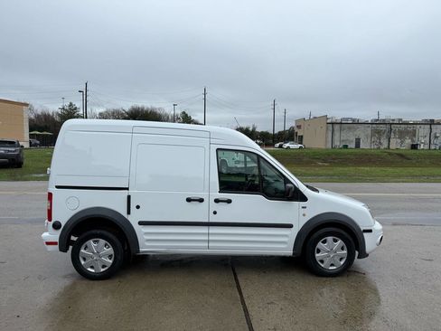 Used 2013 Ford Transit Connect XLT image 6