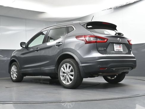 Used 2020 Nissan Rogue Sport SV FWD image 26