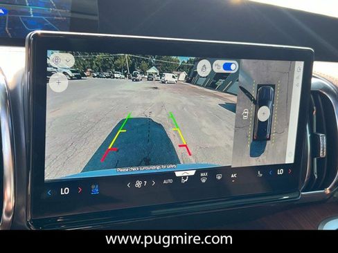 New 2025 Ford Expedition Max King Ranch image 28