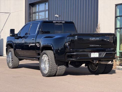 Used 2024 GMC Sierra 3500 Denali Ultimate image 3