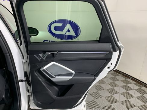 Used 2022 Audi Q3 2.0T Premium Plus image 38