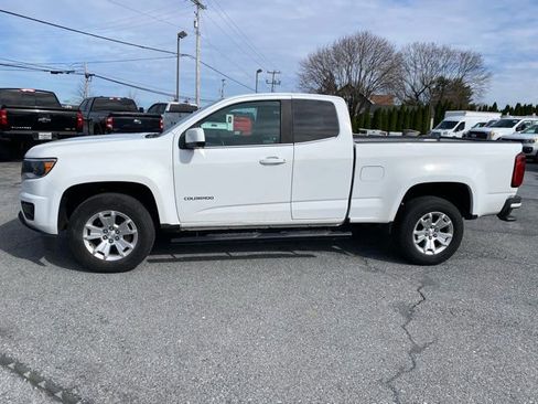 Used 2020 Chevrolet Colorado LT w/ Safety Package image 2