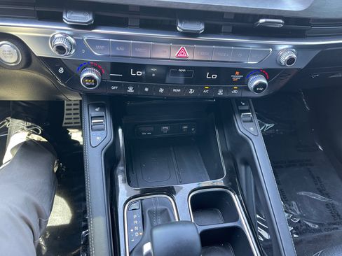 Used 2024 Kia Telluride SX X-Line image 34