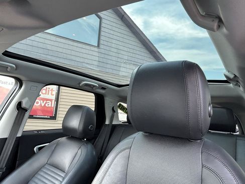 Used 2016 Land Rover Discovery Sport HSE Luxury AWD/4WD image 20