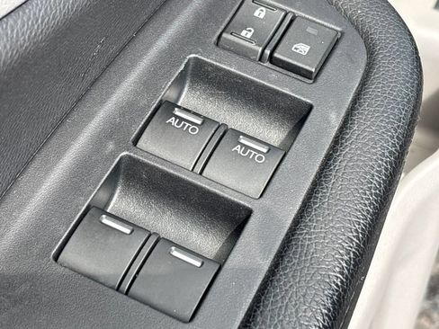 Used 2016 Honda Pilot LX image 15