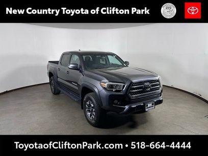 Used 2017 Toyota Tacoma TRD Off-Road w/ Tow Package (A/T)