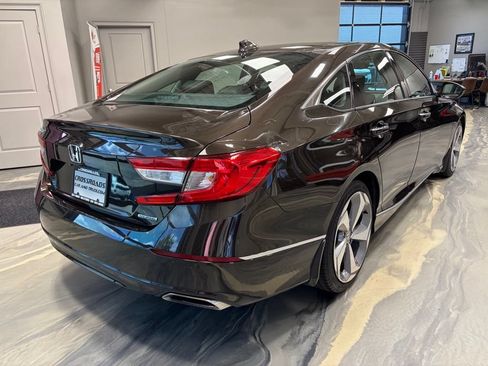 Used 2018 Honda Accord Touring image 36