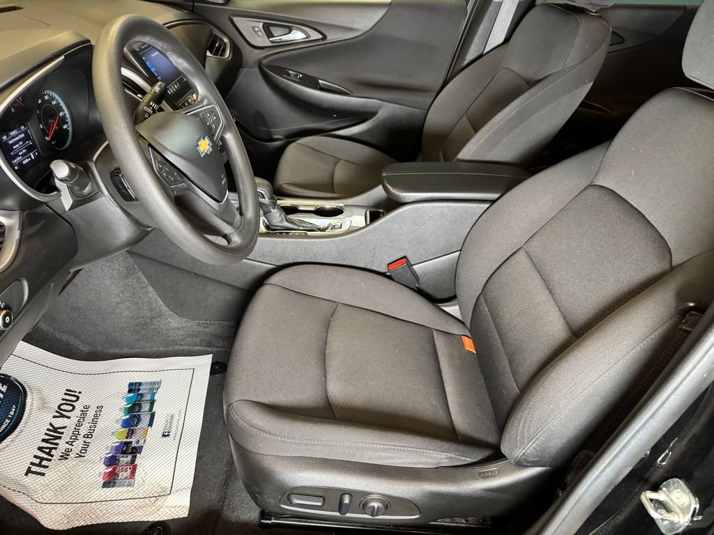 Used 2022 Chevrolet Malibu LT FWD image 20