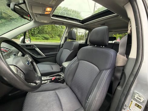 Used 2015 Subaru Forester 2.5i Premium w/ Popular Package #1 AWD/4WD image 18